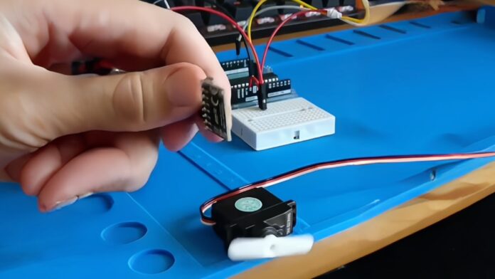 Como Controlar um Servo com um Arduino e MPU6050